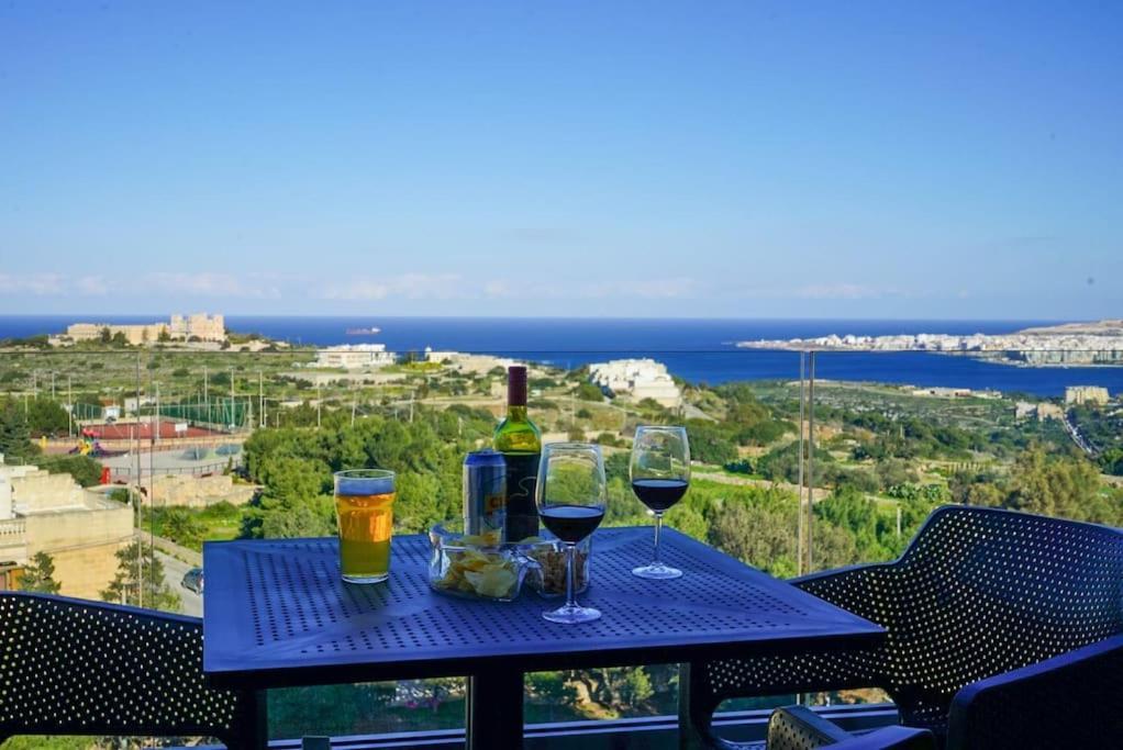 Your Escape: Where Every Sunrise Becomes A Memory Apartment Mellieħa
