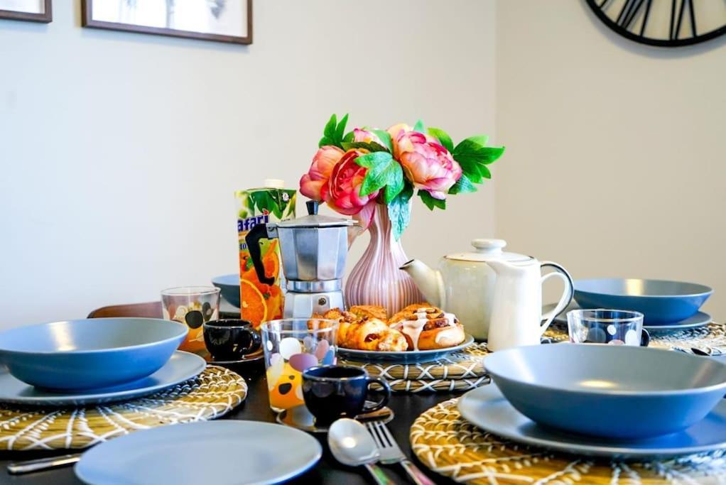 Your Escape: Where Every Sunrise Becomes A Memory Apartment Mellieħa